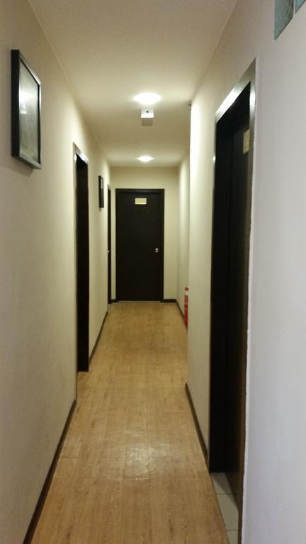 Hotel Iskandar Kota Kinabalu Ngoại thất bức ảnh